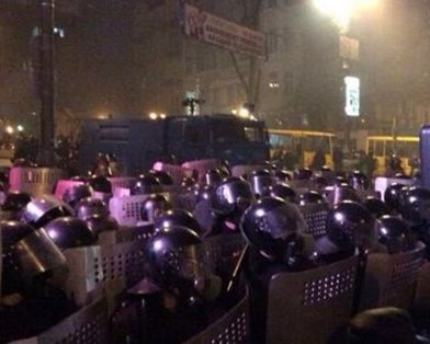 Бойня на улице Грушевского. ДОПОЛНЯЕТСЯ. Бойня на улице Грушевского. ДОПОЛНЯЕТСЯ.