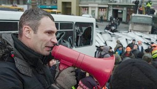 За беспорядки в Киеве ответственный Виталий Кличко За беспорядки в Киеве ответственный Виталий Кличко