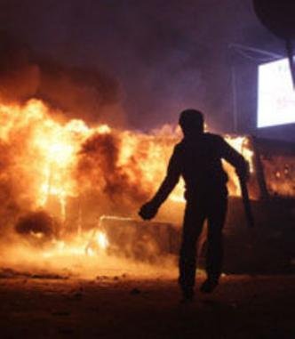 Киев: вторые сутки гражданской войны Киев: вторые сутки гражданской войны