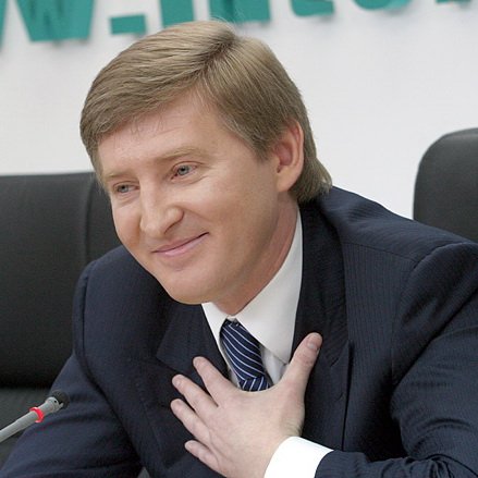 Россия опять спасла Украину от хаоса и гражданской войны