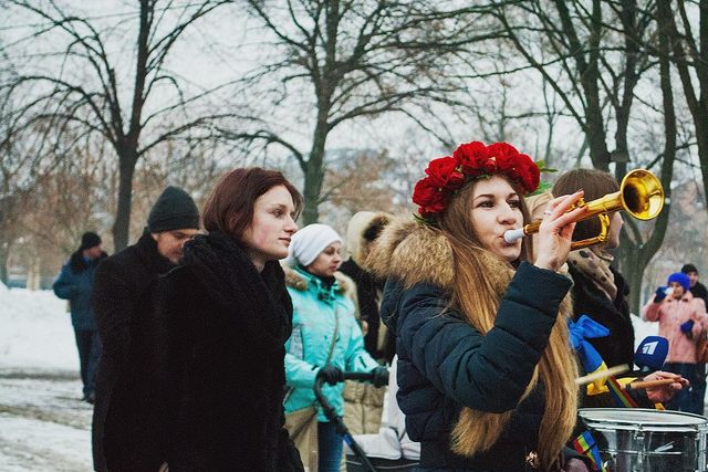 В Днепропетровске евромайданутые твари идут на геббельсовские уловки В Днепропетровске евромайданутые твари идут на геббельсовские уловки