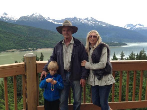 Кто стоит за бандеровцами-нацистами Кто стоит за бандеровцами-нацистами