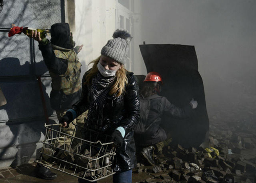 Центр Киева: кровавые кадры, шокировавшие весь мир. ФОТО Центр Киева: кровавые кадры, шокировавшие весь мир. ФОТО