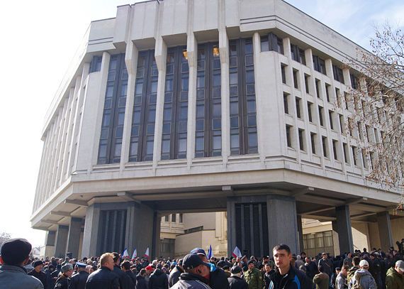 А в это время в Севастополе...