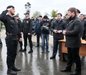 Рамзан Кадыров сообщил о десятках тысяч чеченцев, «рвущихся проучить украинских радикалов»