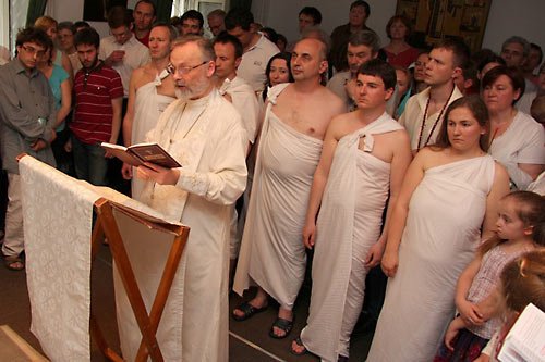 Депутат от "Батькивщины" посоветовал Турчинову сложить полномочия и уйти в Церковь Депутат от "Батькивщины" посоветовал Турчинову сложить полномочия и уйти в Церковь