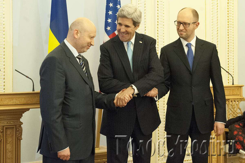 Украина собралась в "Большую восьмерку"! Там теперь вакансия? Украина собралась в "Большую восьмерку"! Там теперь вакансия?