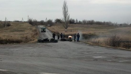 Блокирование складов под Артемовском продолжается (ФОТО, ВИДЕО) Блокирование складов под Артемовском продолжается (ФОТО, ВИДЕО)