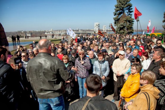 Русская весна в Запорожье: как нацисты пытались её остановить (ФОТО, ВИДЕО) Русская весна в Запорожье: как нацисты пытались её остановить (ФОТО, ВИДЕО)