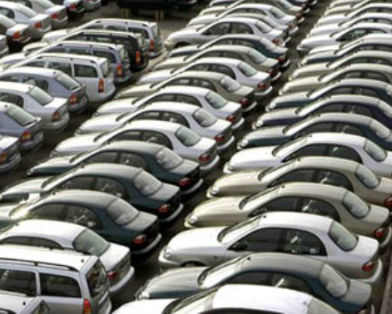 Коллапс автомобильного рынка продолжается, - эксперты