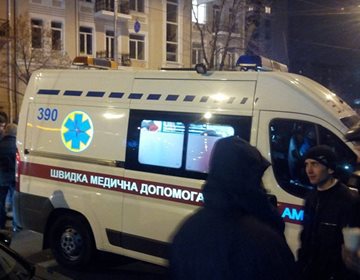 Представитель «Правого сектора» подстрелил трех человек на Майдане. (Дополняется) Представитель «Правого сектора» подстрелил трех человек на Майдане. (Дополняется)