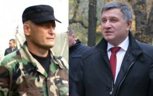 Правый бунт. Чем завершится противостояние Яроша и Авакова?