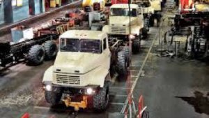 "АвтоКрАЗ" изготовил еще 55 вездеходов для Египта