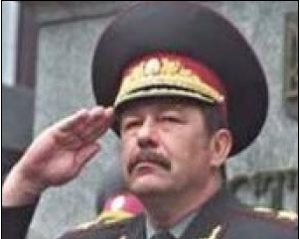 Картонный генерал пугнул Европу и Россию