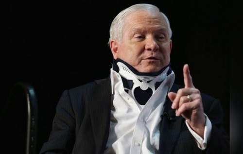 Гейтс: Россия бросила вызов мировому порядку Гейтс: Россия бросила вызов мировому порядку