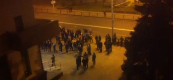 Губарев: "Правый сектор" намерен штурмовать Донецкую ОГА ночью или на рассвете 8 апреля Губарев: "Правый сектор" намерен штурмовать Донецкую ОГА ночью или на рассвете 8 апреля