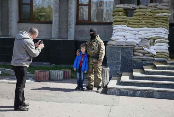 Как на самом деле выглядят донбасские «сепаратисты»? Как на самом деле выглядят донбасские «сепаратисты»?