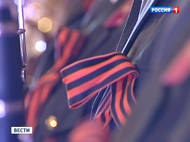 "Правый сектор" рекомендовал ветеранам не надевать советские награды "Правый сектор" рекомендовал ветеранам не надевать советские награды