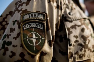 «Воевать с Россией нельзя». Эксперты о кризисе отношений Москвы и НАТО