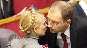 Яценюк - Тимошенко. Украинский серпентарий