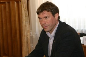 «Похищенный» Олег Царев нашелся в компании выпивающих спецназовцев