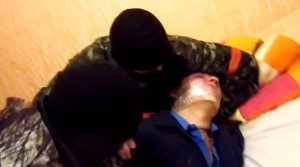 ПСы (правый сектор) жестоко убивают лейтенанта милиции