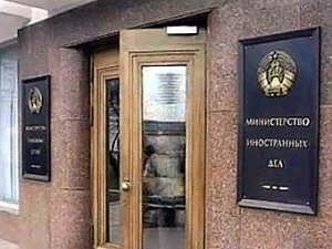 Беларусь считает неприемлемым вступление Украины в НАТО