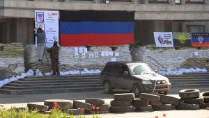 Ополченцы Славянска хотят менять офицеров ОБСЕ на своих "пленных"