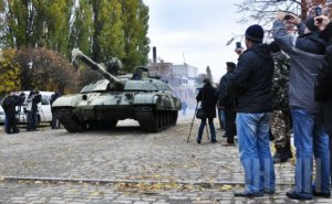 Сегодня в Киеве проведут военные учения с привлечением боевой техники