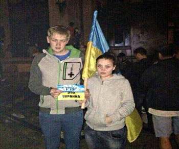 Украинские националисты глумятся над жертвами одесских событий Украинские националисты глумятся над жертвами одесских событий