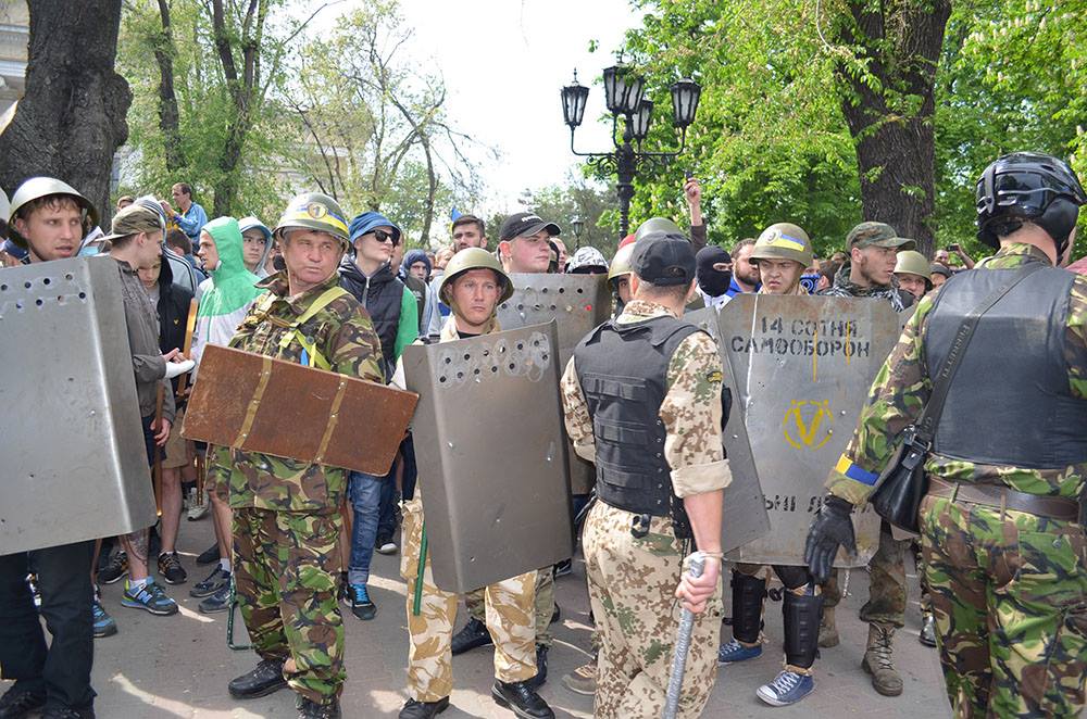 Глава МВД Украины Аваков санкционировал атаку на одесситов Глава МВД Украины Аваков санкционировал атаку на одесситов