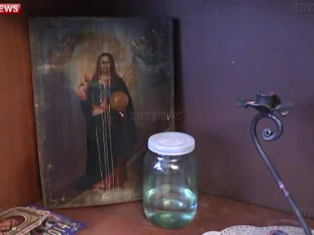 В Краматорске украинские солдаты расстреляли юную медсестру и троих ее друзей. ВИДЕО В Краматорске украинские солдаты расстреляли юную медсестру и троих ее друзей. ВИДЕО