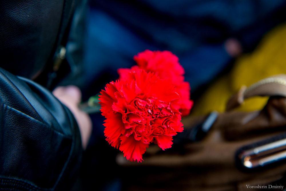 У стен Кремля прошел митинг в память погибших в Одессе У стен Кремля прошел митинг в память погибших в Одессе
