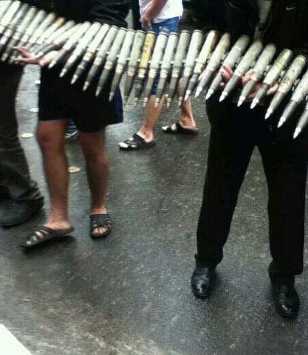 Мариуполь в руках восставших: нацгвардия и спецназ отступили с большими потерями Мариуполь в руках восставших: нацгвардия и спецназ отступили с большими потерями