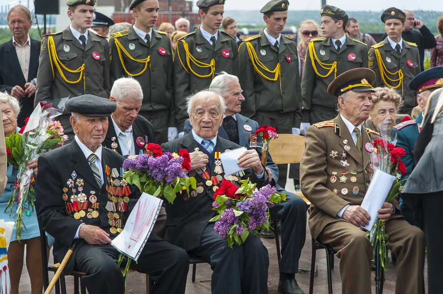 Днепропетровск отпраздновал День Победы Днепропетровск отпраздновал День Победы