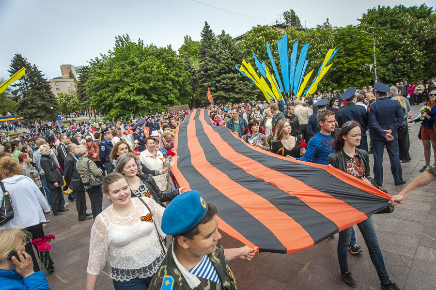 Днепропетровск отпраздновал День Победы Днепропетровск отпраздновал День Победы