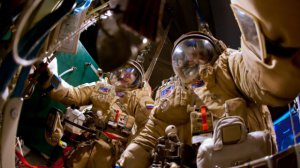 Россия построит Ирану спутники и обучит космонавтов