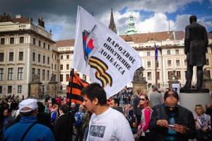 Прага: акция в поддержку России ФОТО ВИДЕО