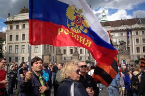 Прага: акция в поддержку России ФОТО ВИДЕО