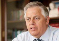 Беседа затянулась: лидера украинских коммунистов уже 10 часов допрашивают в СБУ