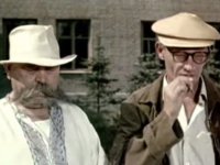 12 (двенадцать) стульев из дворца...