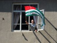 Гейдар Джемаль о ситуации в Абхазии: Все началось с визита Суркова. Путина затягивают в конфликт