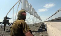Премьер ДНР: Пытавшихся забрать тела с территории аэропорта в Донецке убили