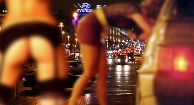 В Москве задержали сотрудницу МВД по подозрению в проституции