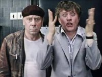 Коммунист пожелал Яценюку "жить на одну зарплату"