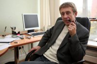 Бомбившего Луганск найдут и накажут