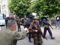 Командир ополченцев: украинская армия разваливается на части