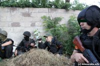 Анатолий Шарий: Дебильная война в фотографиях. Видео