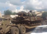 19-06-2014. Колонна фашистских танков и военной техники движется на Донецк через Изюм