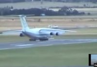 Так могут взлетать только русские летчики.